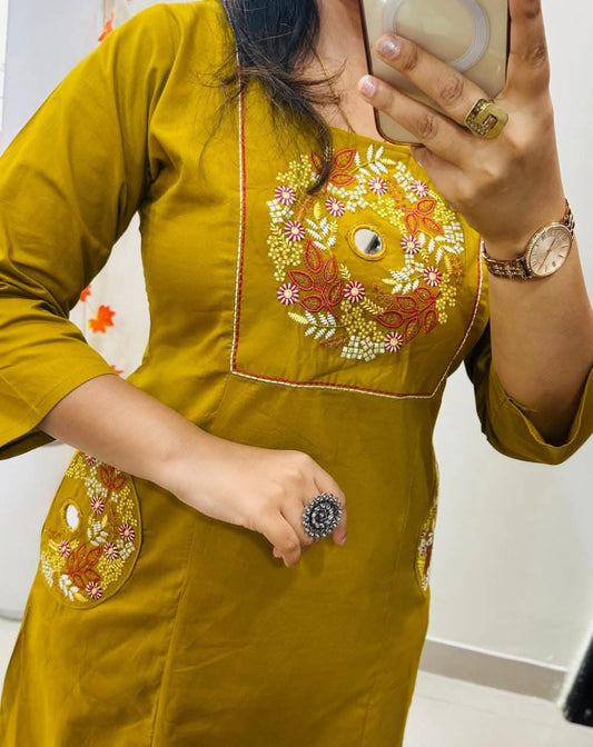 Straight Fit Cotton Kurti Pant & Dupatta Set