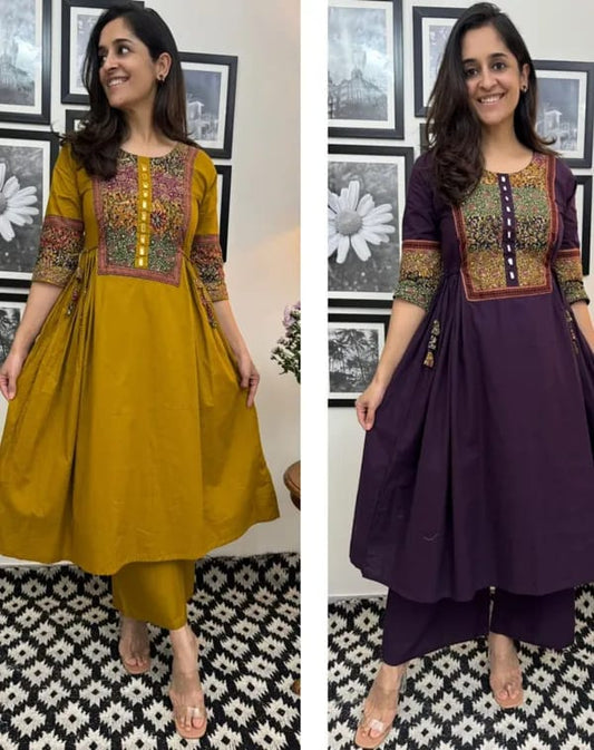 Musterd Solid A-Line Kurti With Pant Set