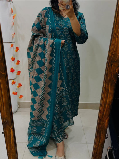 Libas India Stylish Kurti With Pant And Dupatta set