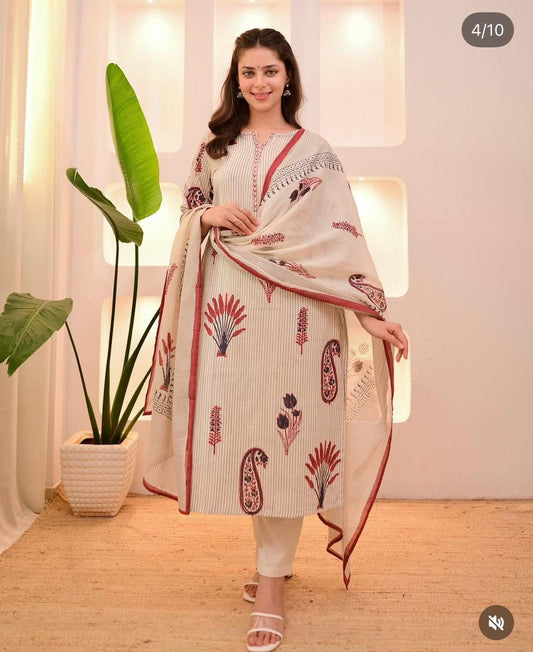 Floral Print Kurti With Pant And Dupatta Suit Set
