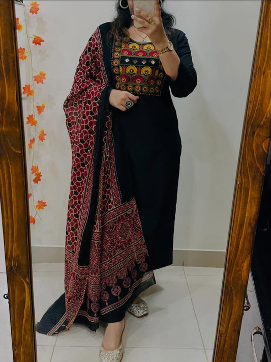 Premium Dabu Print Cotton Straight Suit Set